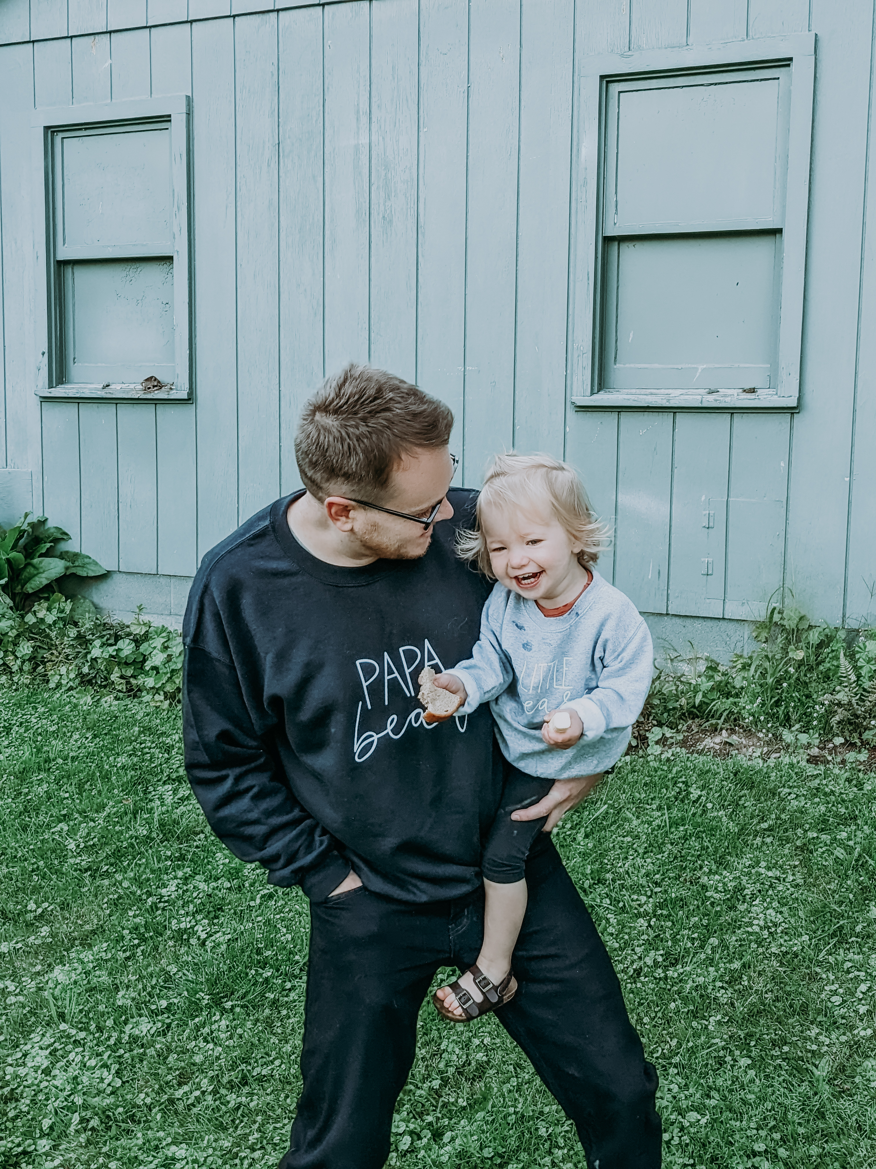 PXL 20220901 231724489.PORTRAIT